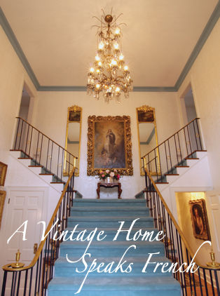 A Vintage Home Speaks French